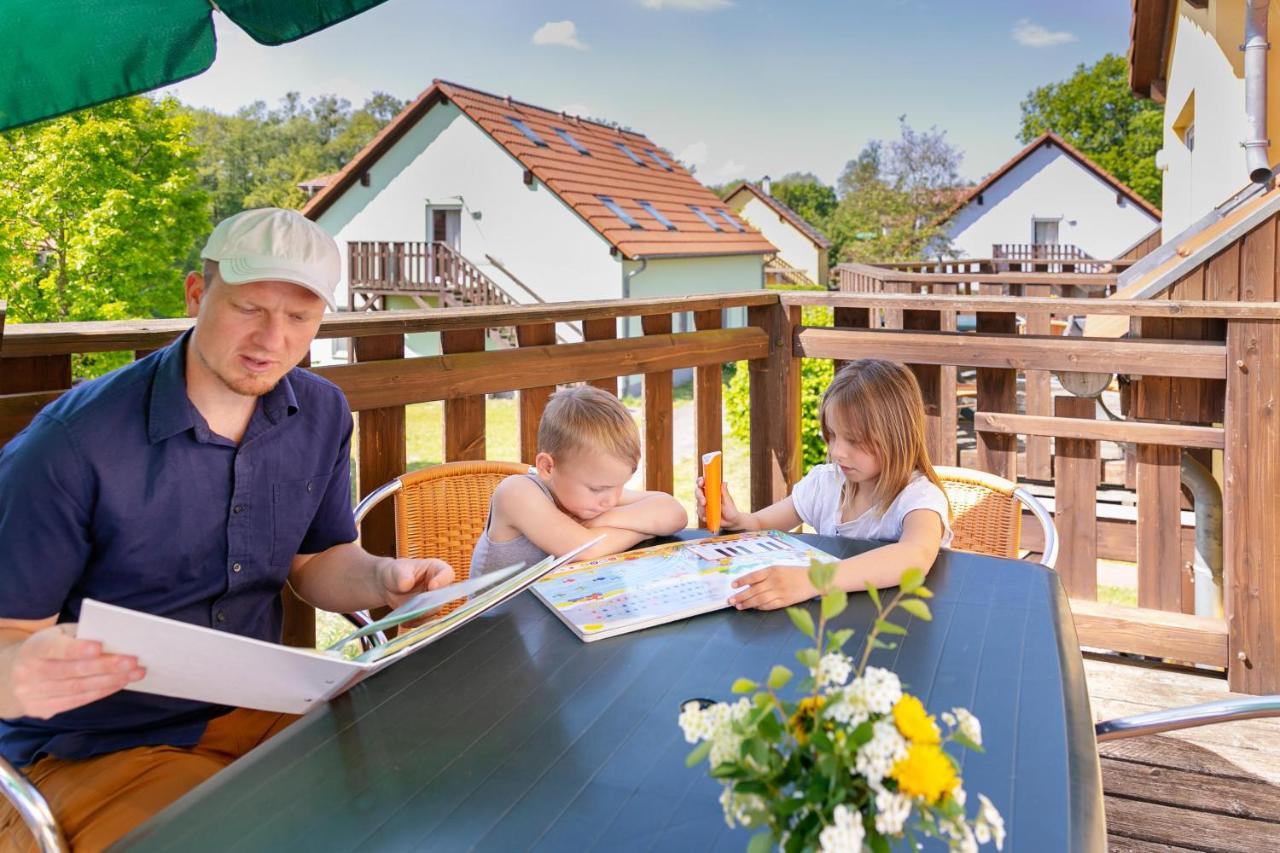 Mueritzparadies - Feriendorf Alte Fahrt レヒリン エクステリア 写真