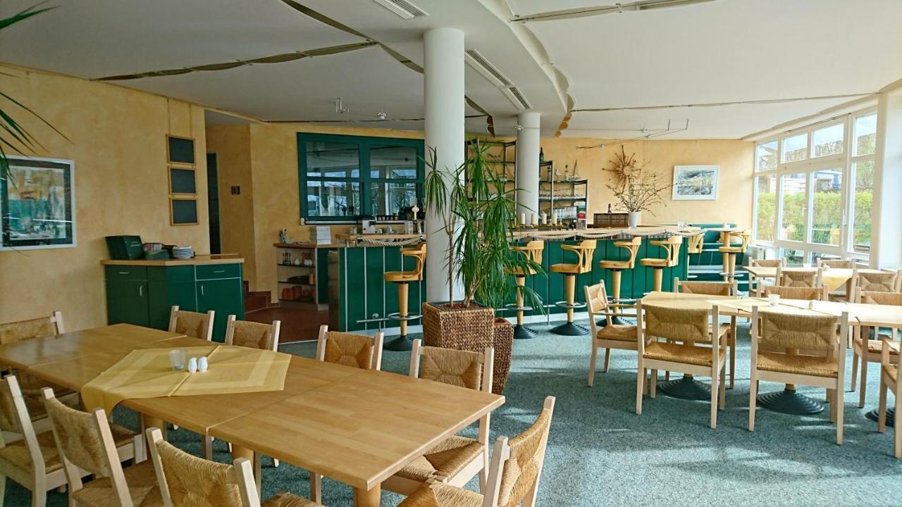 Mueritzparadies - Feriendorf Alte Fahrt レヒリン エクステリア 写真