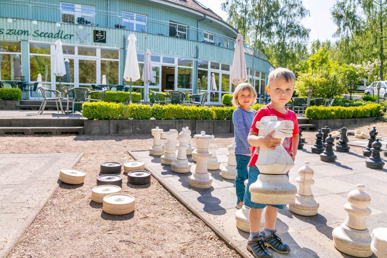 Mueritzparadies - Feriendorf Alte Fahrt レヒリン エクステリア 写真