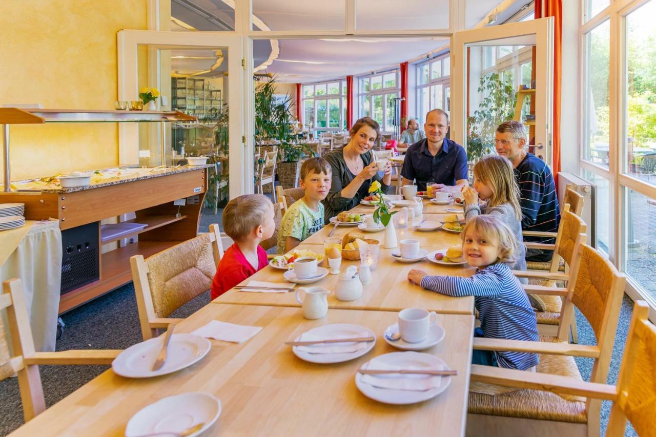 Mueritzparadies - Feriendorf Alte Fahrt レヒリン エクステリア 写真